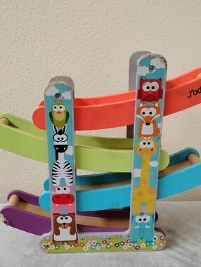 D-Wooden Animal Ramp Racer - Blue, Green, Orange, Purple